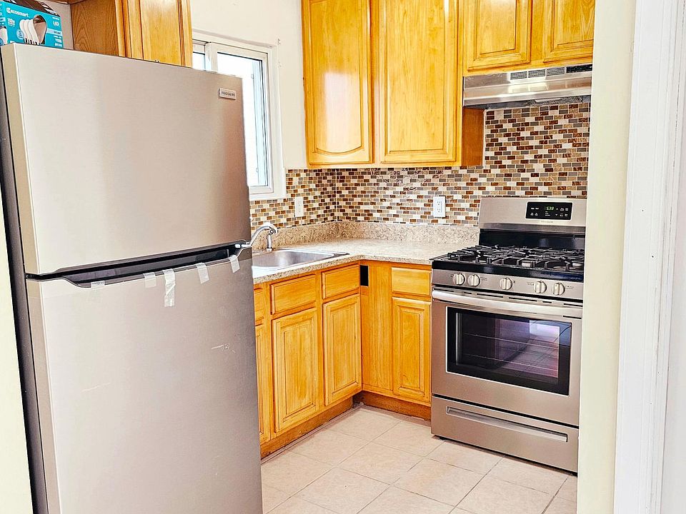 1st image of 139-35 246th St