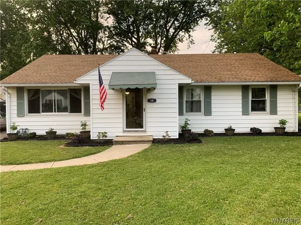 14 Fairview Ave, Dunkirk, NY 14048