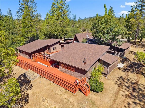 3rd image of 8438 Santos Dumont Way