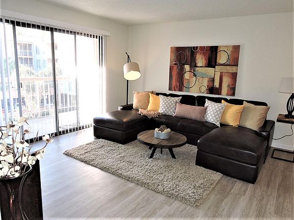 4th image of 450 N Civic Dr APT 401