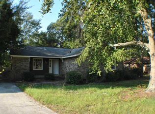 221 Harwood Dr, Hopkins, SC 29061