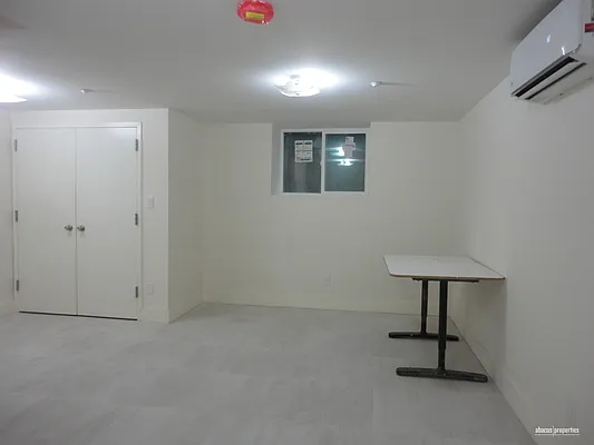 Rented by Abacus Properties | media 8