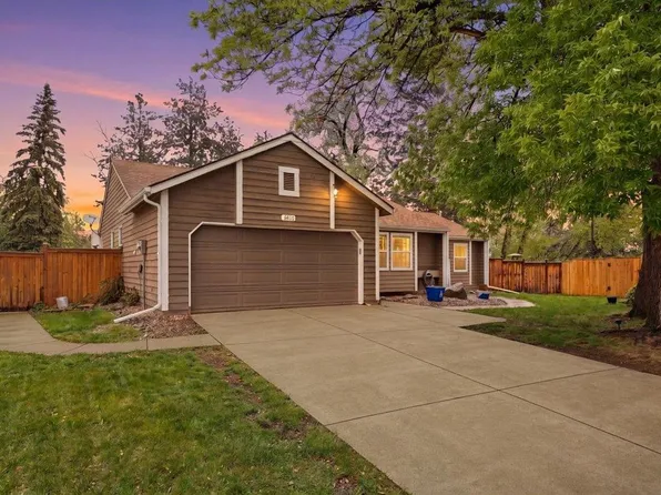 4400 Harpoon Ct, Fort Collins, CO 80525