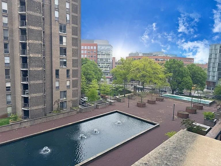 33 Pond Ave #608 — Photo 7