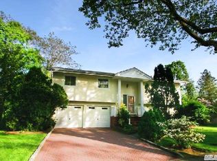 6 Island Ct, Port Washington, NY 11050