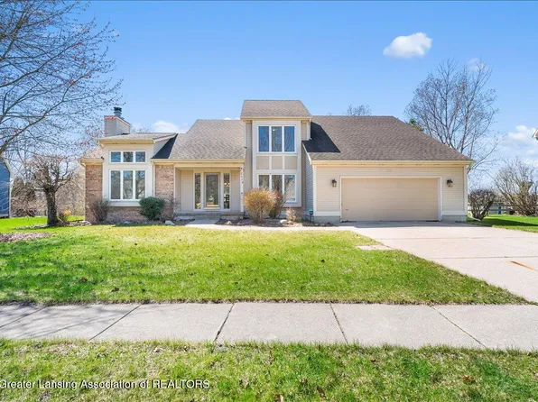 12410 Sea Pines Dr, Dewitt, MI 48820