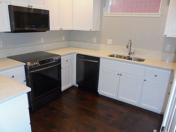 5th image of 1128 SE Leander St