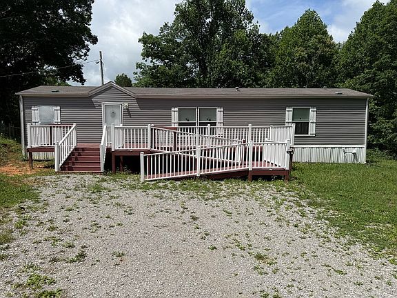 2nd image of 1366 Pearl Hinds Rd