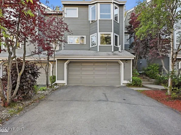 6621 Cimarron Cir, Anchorage, AK 99504