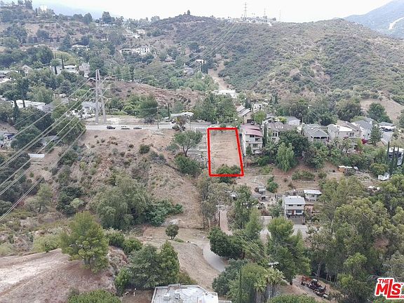 5th image of 9467 Reverie Rd