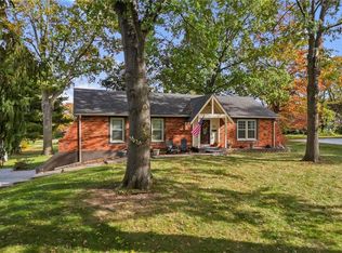 903 Goodrich Dr, Richmond, MO 64085