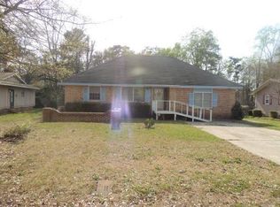 4047 W Oak Dr, Macon, GA 31210
