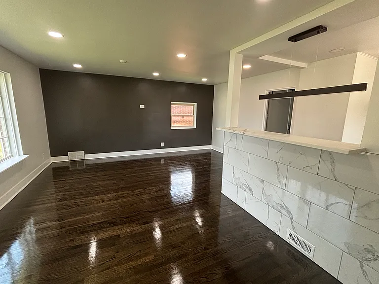 4429 W 13th Ave — Photo 12