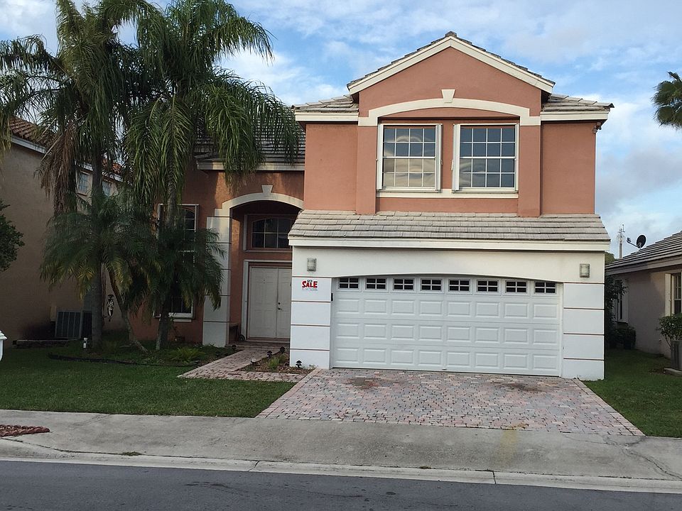 1st image of 290 Somerset Way