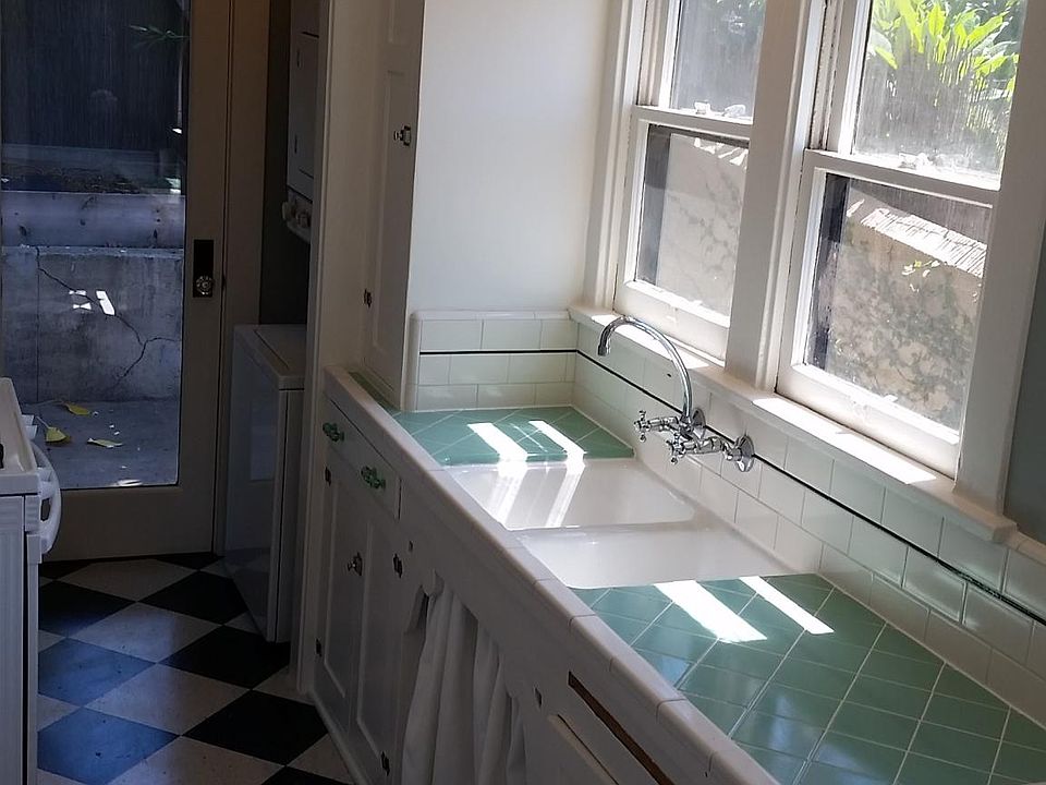 1st image of 5454 Abbott Pl