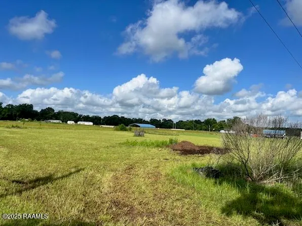 Fernwood Rd, Ville Platte, LA 70586