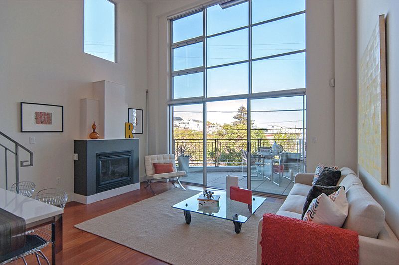 1st image of 25 Sierra St #204