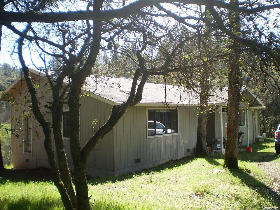 2nd image of 6221 Lynx Ridge Rd