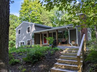 314 Old Kingston Rd, New Paltz, NY 12561
