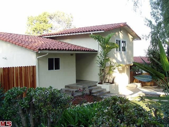 1st image of 4068 Miraleste Dr
