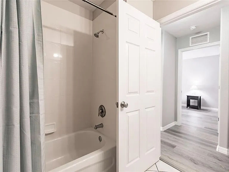 3036 Abbington St — Photo 40