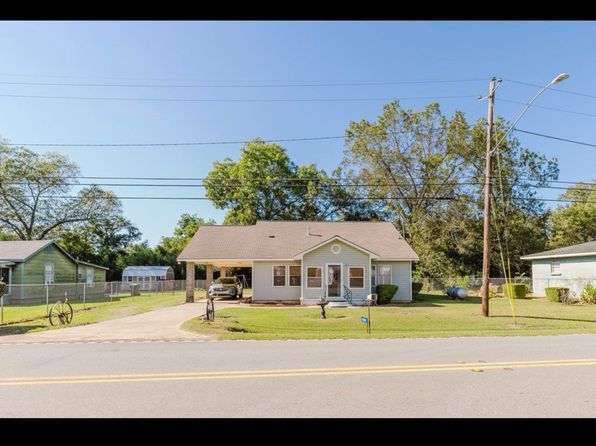 408 Botsford Rd