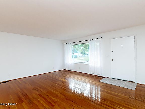 2nd image of 3023 Leman Dr