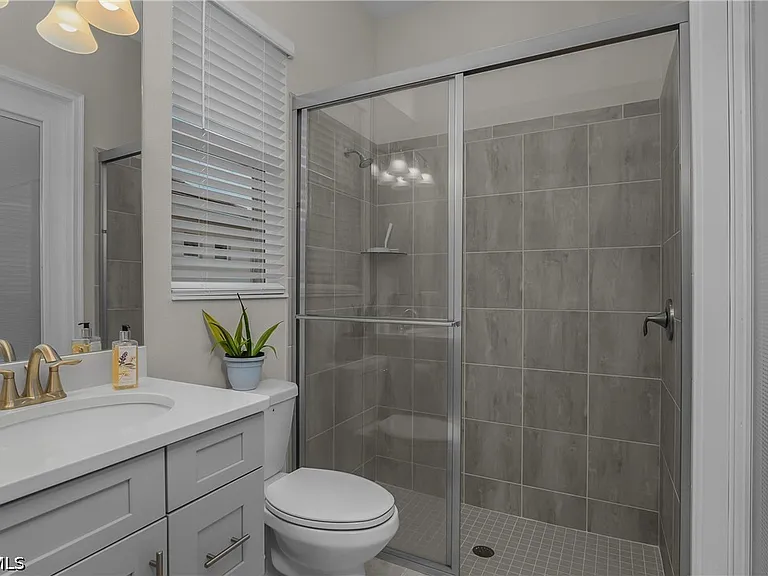 14870 Blue Bay Cir — Photo 30