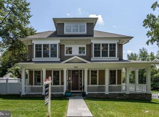 5522 McKinley St, Bethesda, MD 20817