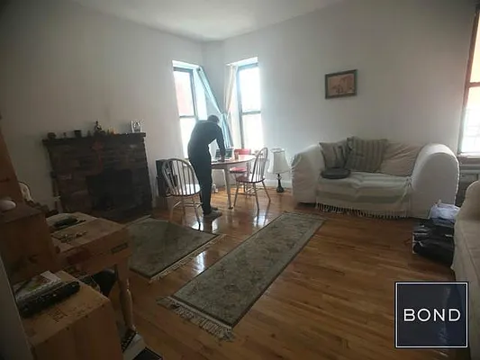 Rented by Bond New York | media 14