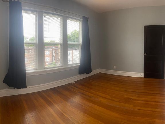 4th image of 6525 Clayton Ave