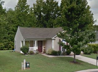 6333 Whispering Brook Ct, Charlotte, NC 28216