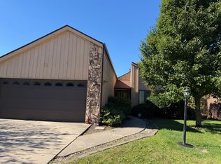 3123 Golf Cir, Danville, IL 61832