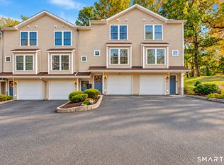 245 E Woodland St APT 31, Meriden, CT 06451