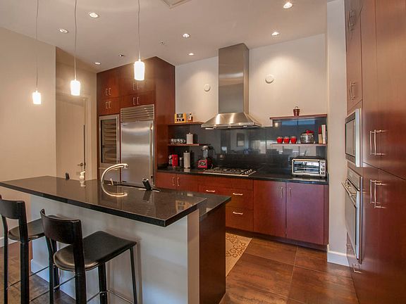 2nd image of 15215 N Kierland Blvd Unit 435