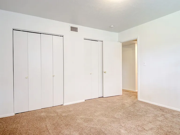 Lakewood Terrace Apartments — Photo 13
