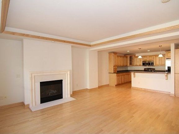 4th image of 123 W Washington Ave Unit 505