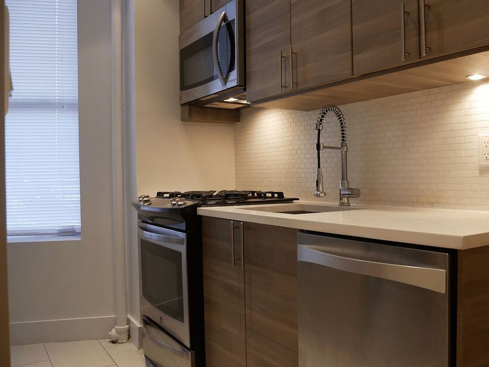 1st image of 87 Hamilton Pl APT 2C