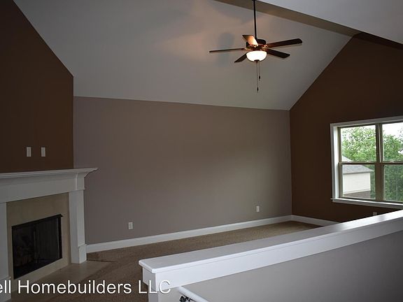 5th image of 1047 Longo Dr