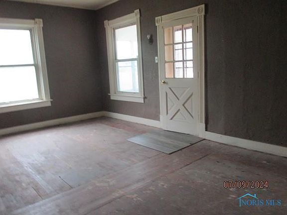 2nd image of 2601 N Main St
