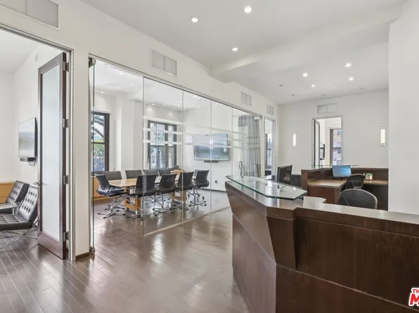 1645 N Vine St Suite 306, Los Angeles, CA 90028