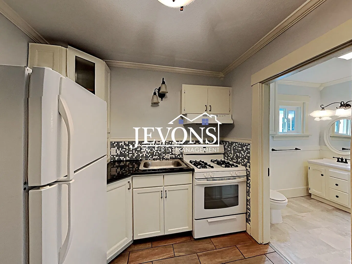 118 D St SW Auburn, WA 98001 — Photo 2