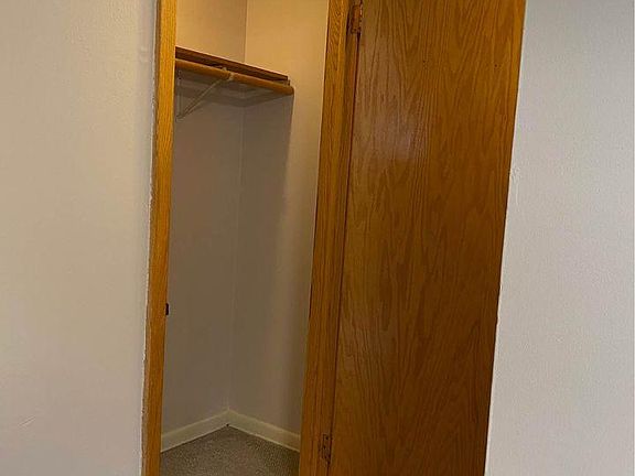 5th image of 3515 N Central Ave APT 1E