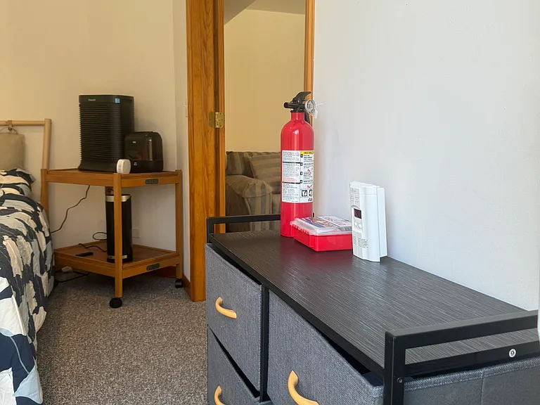 7S485 Lynn Dr — Photo 15