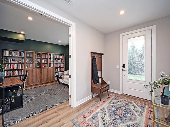 4th image of 7223 Abington Way