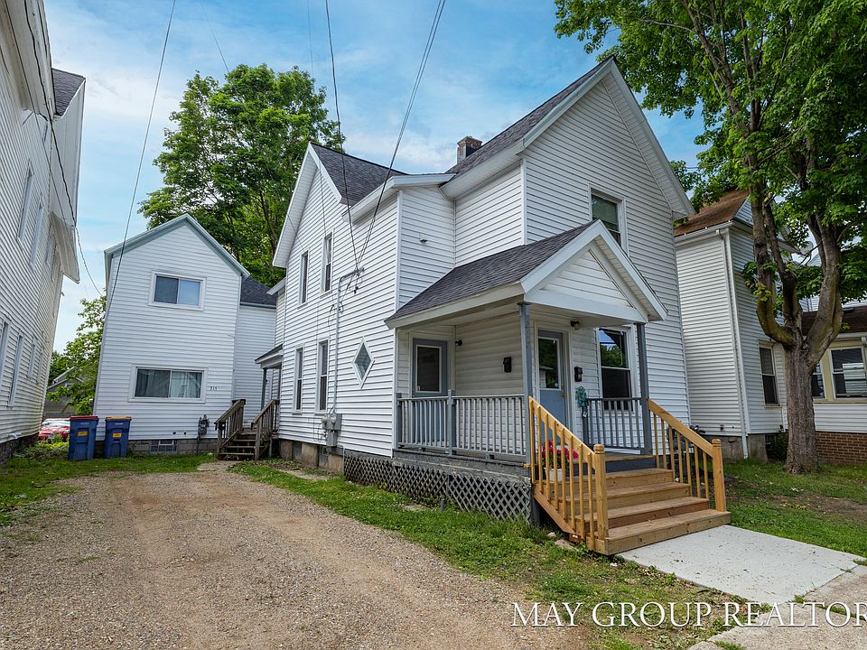 1st image of 217 Gold Ave NW #215