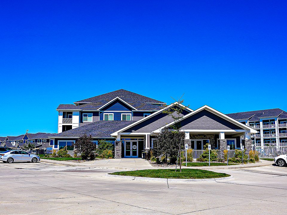 Visit the Leasing Office to take a tour of our community, featuring apartments, townhomes, a clubhouse, fitness center, and more.