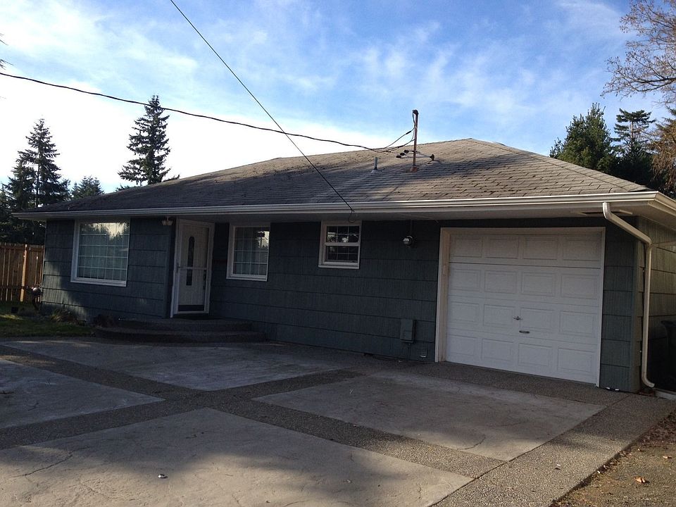 1st image of 1705 College St SE