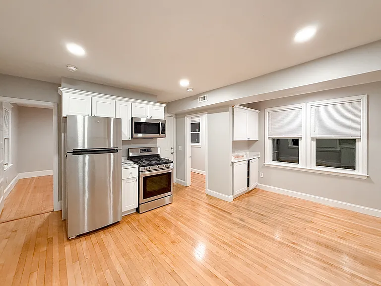 30 Mill St #2 — Photo 1