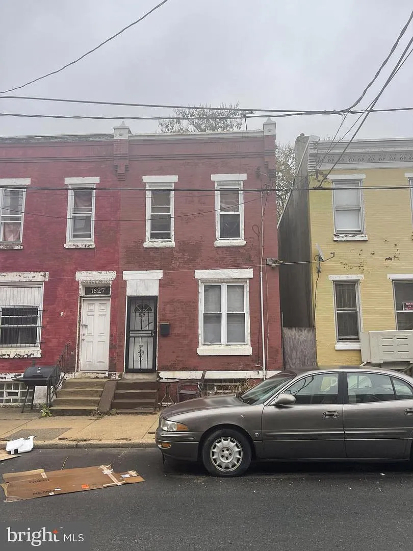 1625 N Bailey St photo 1